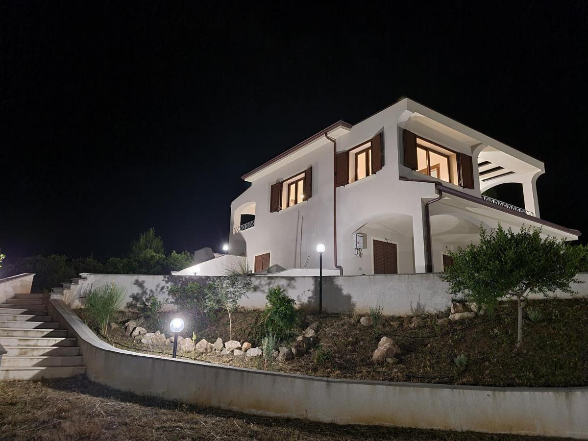 Alghero - House With Panoramic View Immersed In Full Nature エクステリア 写真